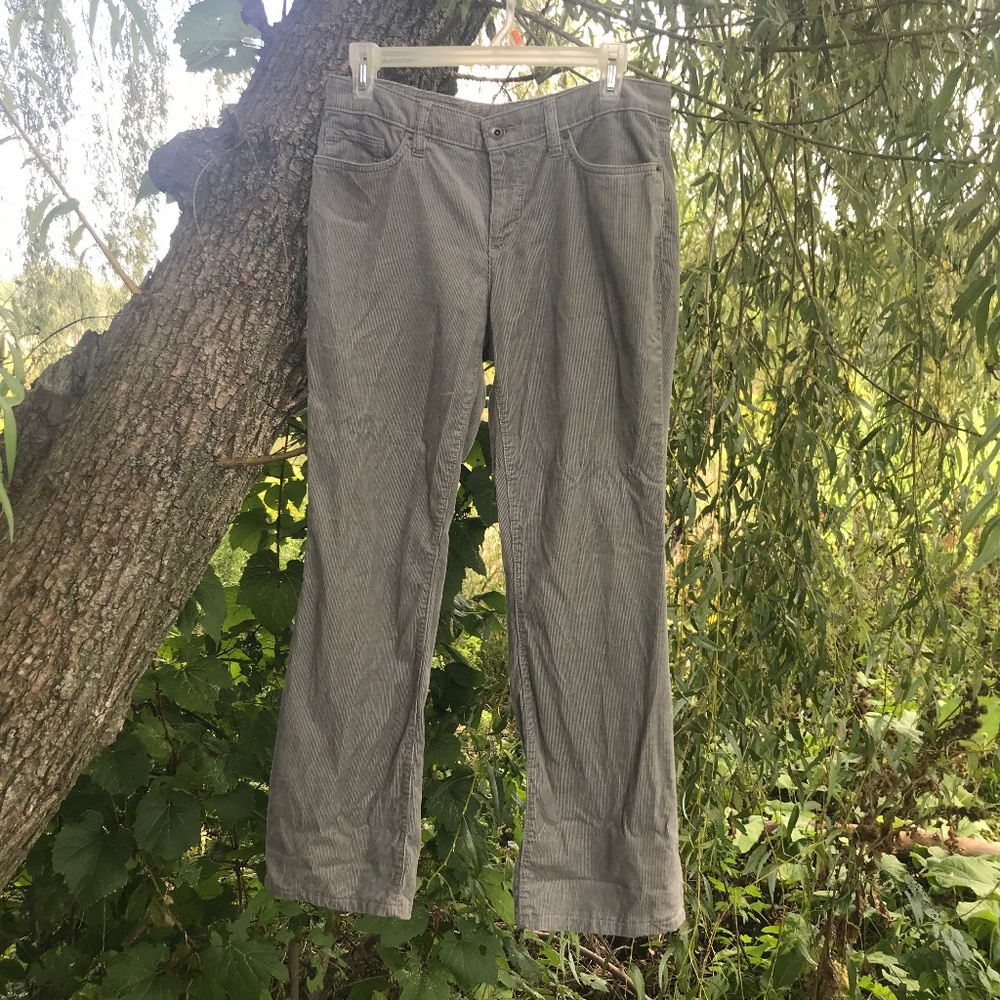 🌻EUC Land’s End Grey Corduroy Bootcut Pants